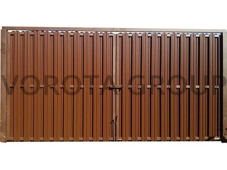 Распашные ворота со штакетником 1750x2500